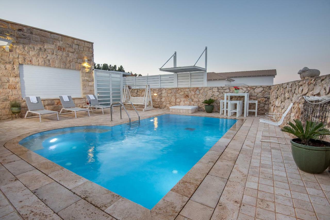 Villa Nofesh Ba Alon 10 Rosch Pina Exterior foto